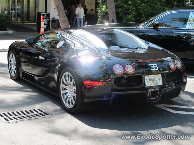 Bugatti Veyron spotted in Miami, Florida