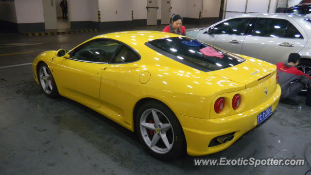 Ferrari 360 Modena spotted in SHANGHAI, China