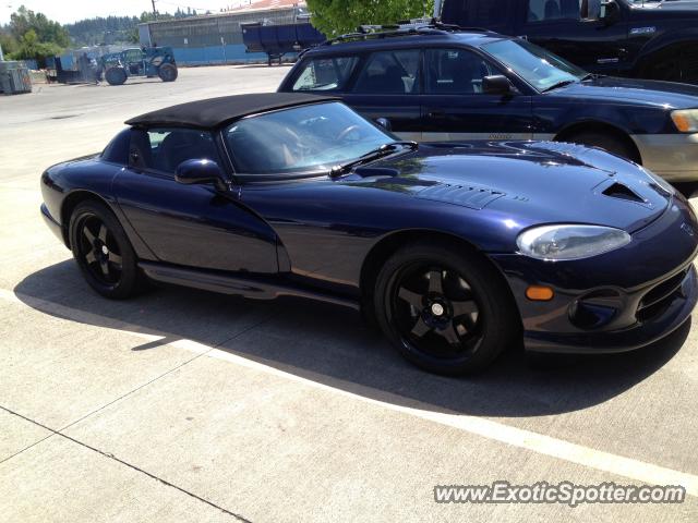 Dodge Viper spotted in Salem, Oregon