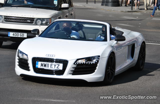 Audi R8 spotted in London, United Kingdom