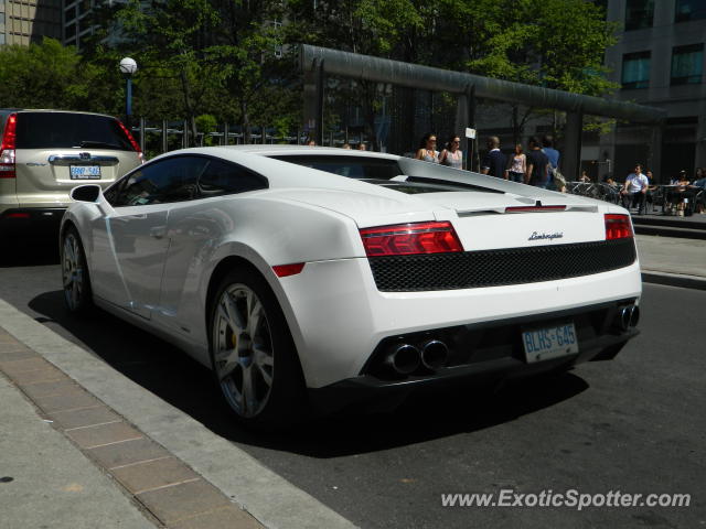 Lamborghini Gallardo spotted in Toronto, Canada