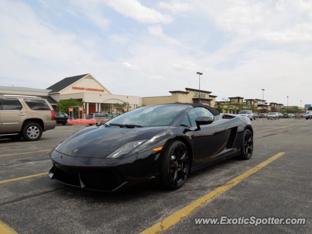 Lamborghini Gallardo spotted in Vernon Hills, Illinois