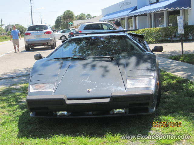 Lamborghini Countach spotted in Palm Beach, Florida