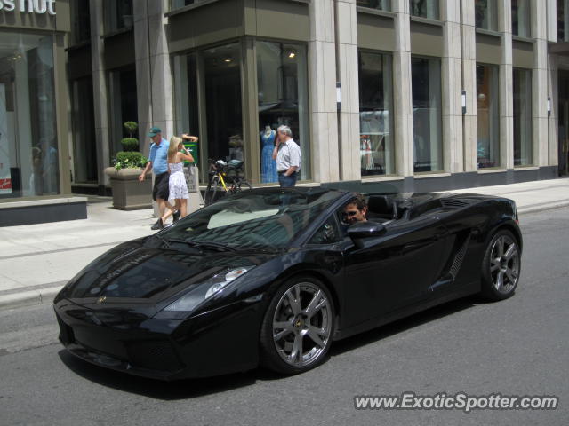 Lamborghini Gallardo spotted in Toronto, Canada