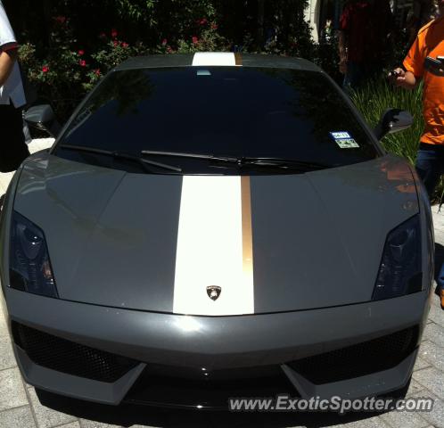 Lamborghini Gallardo spotted in Houston, Texas