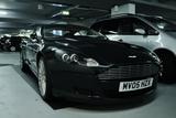 Aston Martin DB9