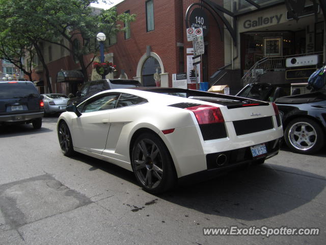 Lamborghini Gallardo spotted in Toronto, Canada