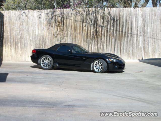 Dodge Viper spotted in Boerne, Texas