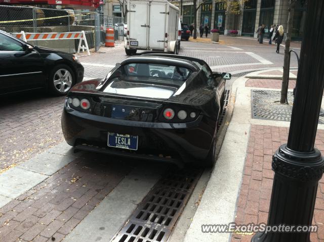 Tesla Roadster spotted in Indianapolis, Indiana