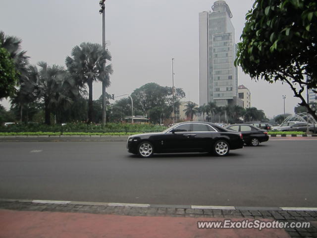 Rolls Royce Ghost spotted in Jakarta, Indonesia