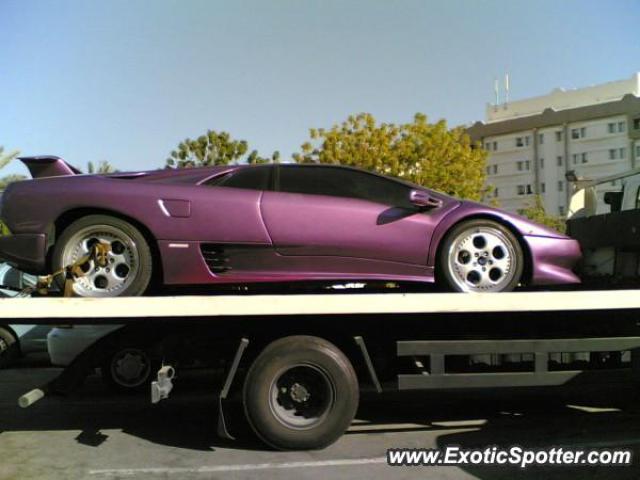 Lamborghini Diablo spotted in Muskat, Oman