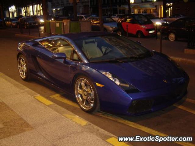 Lamborghini Gallardo spotted in Paris, France