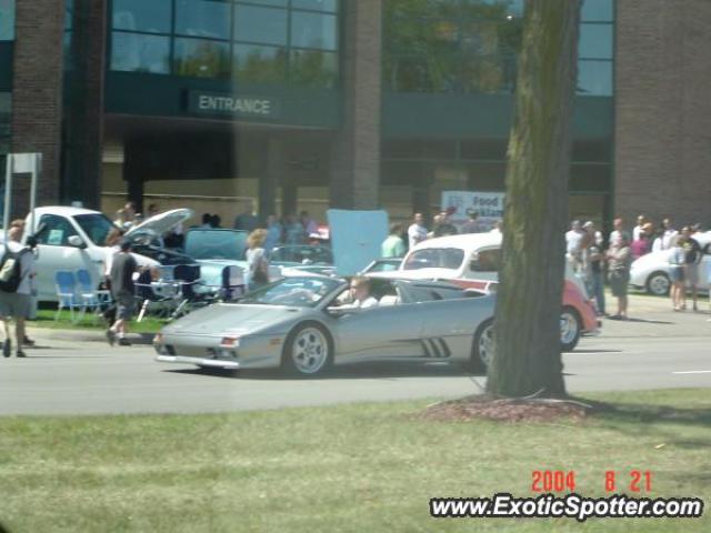 Lamborghini Diablo spotted in Ann Arbor, Michigan