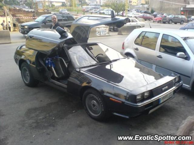 DeLorean DMC-12 spotted in Beirut, Lebanon