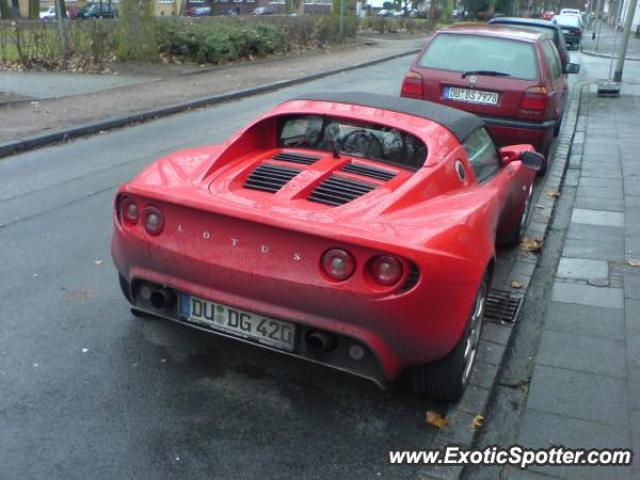 Lotus Elise spotted in Duisburg, Germany