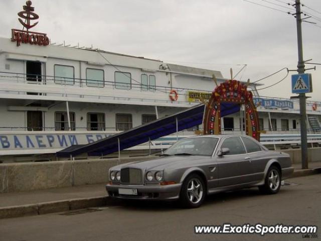 Bentley Continental spotted in Moscow, Russia