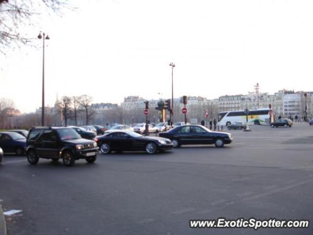 Mercedes SLR spotted in Paris, France