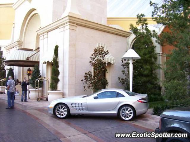 Mercedes SLR spotted in Las Vegas, Nevada