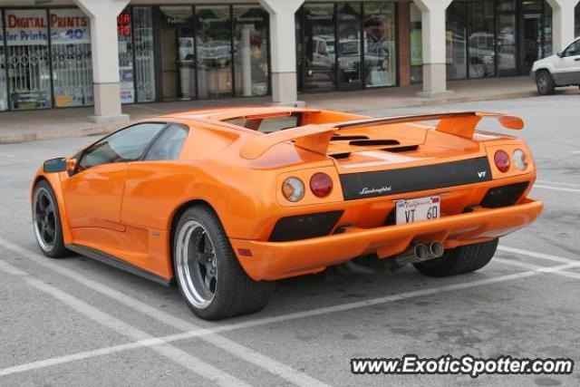 Lamborghini Diablo spotted in Calabasas, California