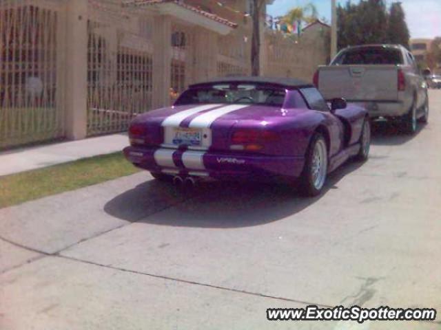 Dodge Viper spotted in Guadalajara, Mexico