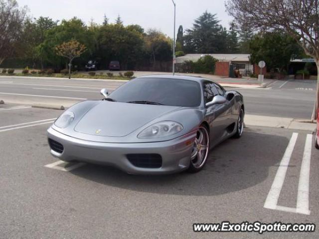 Ferrari 360 Modena spotted in Calabasas, California