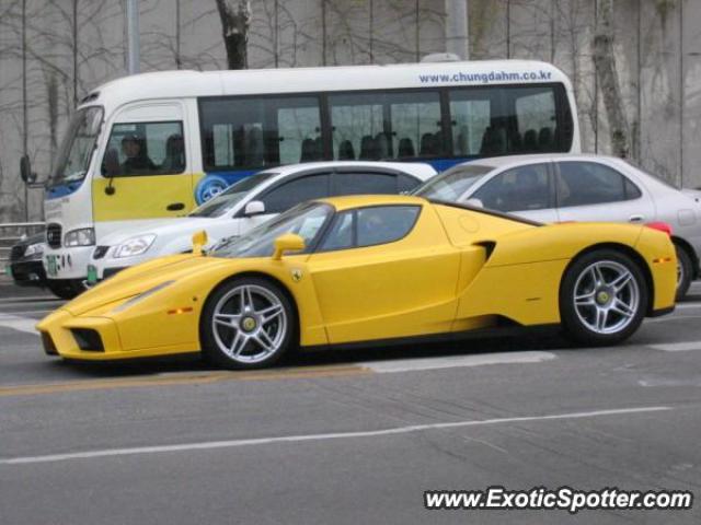 Ferrari Enzo spotted in Seoul, South Korea