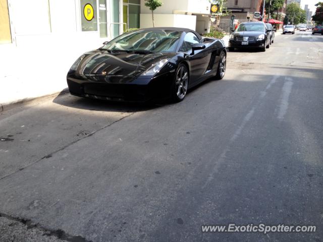 Lamborghini Gallardo spotted in Toronto, Canada