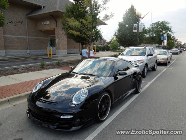 Porsche 911 Turbo spotted in Highwood, Illinois