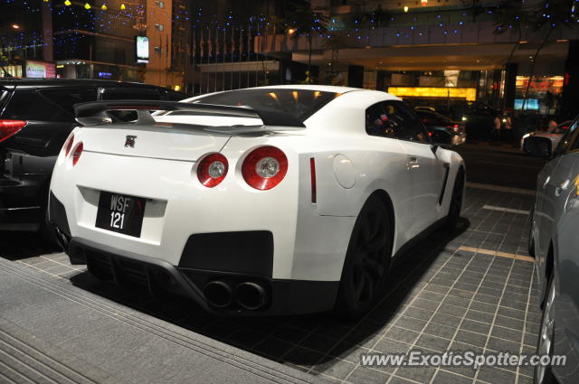 Nissan Skyline spotted in Bukit Bintang KL, Malaysia