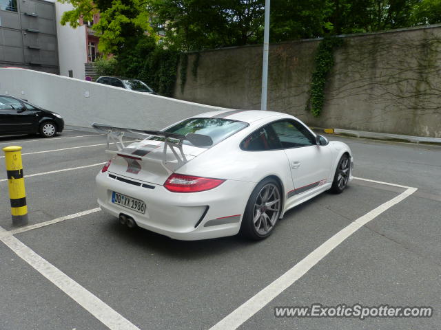 Porsche 911 GT3 spotted in Dortmund, Germany