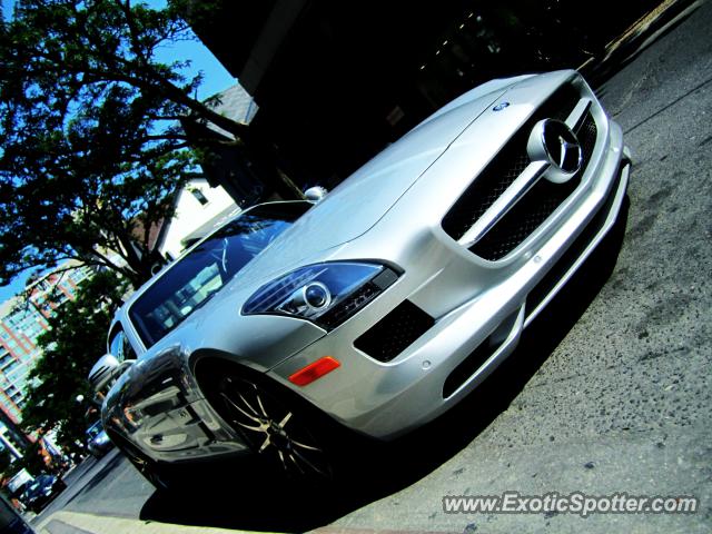 Mercedes SLS AMG spotted in Toronto, Canada