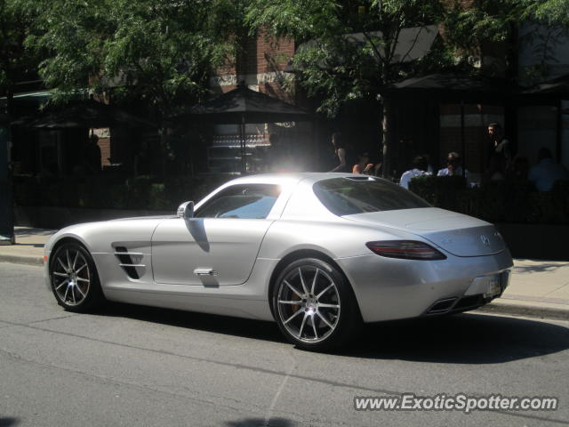 Mercedes SLS AMG spotted in Toronto, Canada