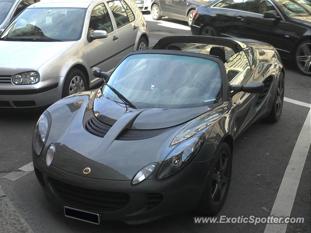 Lotus Elise spotted in Bern, Switzerland