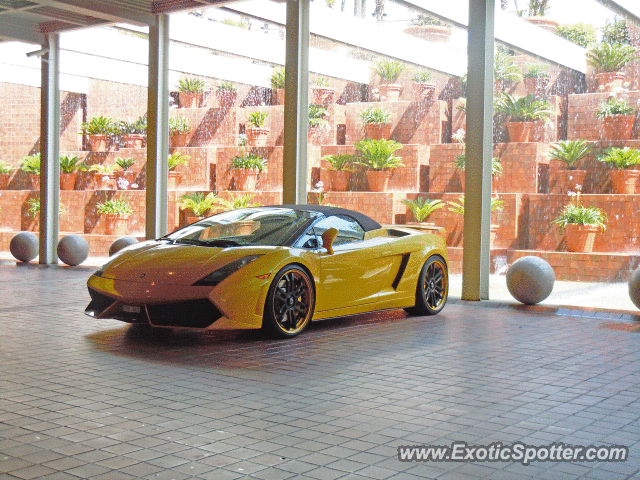 Lamborghini Gallardo spotted in Barcelona, Spain