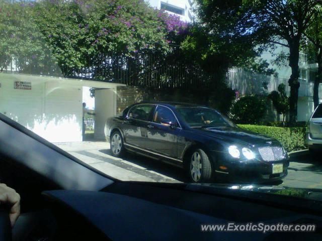 Bentley Continental spotted in Mexico City, Mexico