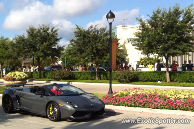 Lamborghini Gallardo spotted in Houston, Texas