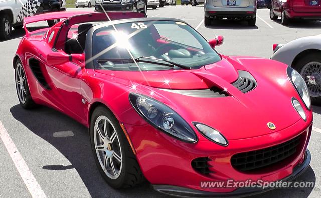 Lotus Elise spotted in Indianapolis, Indiana