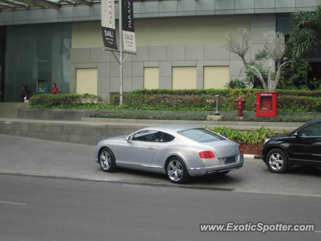 Bentley Continental spotted in Jakarta, Indonesia