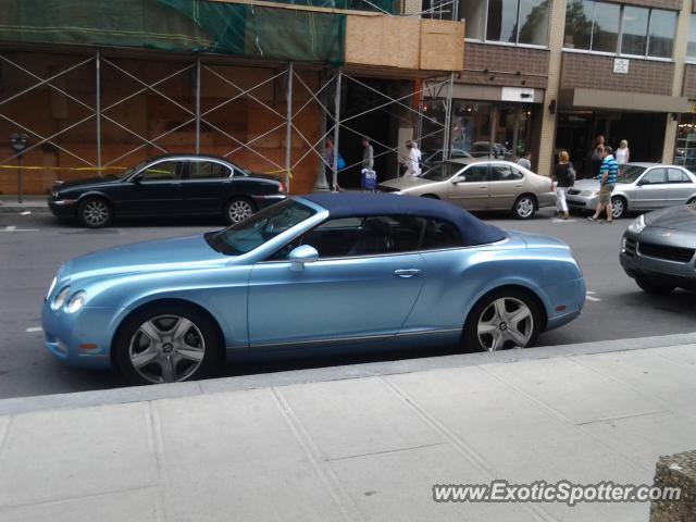 Bentley Continental spotted in Montreal, Canada