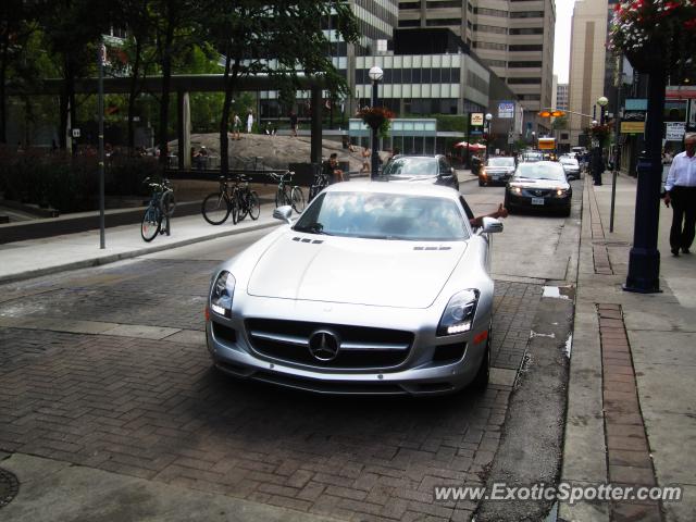 Mercedes SLS AMG spotted in Toronto, Canada