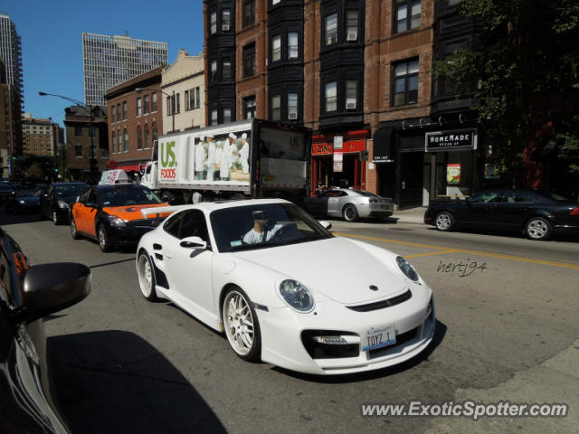 Porsche 911 spotted in Chicago, Illinois