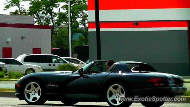 Dodge Viper spotted in Castleton, Indiana