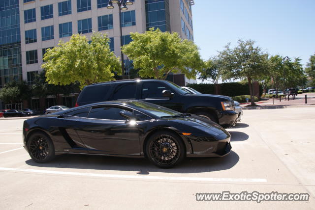 Lamborghini Gallardo spotted in Dallas, Texas