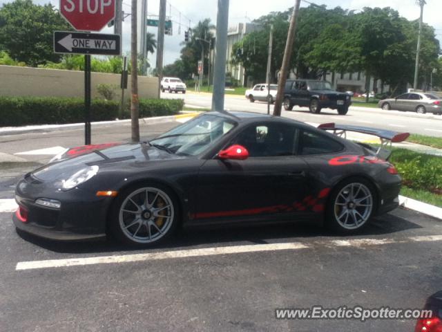 Porsche 911 GT3 spotted in Boca Raton, Florida