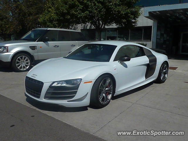 Audi R8 spotted in Minneapolis, Minnesota