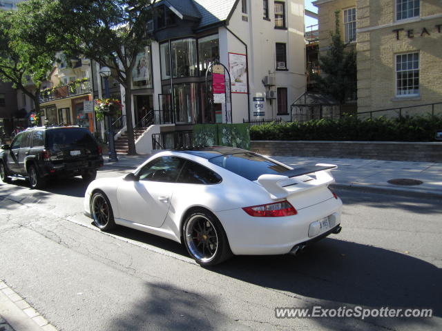 Porsche 911 GT3 spotted in Toronto, Canada