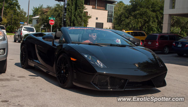 Lamborghini Gallardo spotted in Houston, Texas