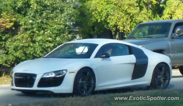 Audi R8 spotted in Milwaukee, Wisconsin