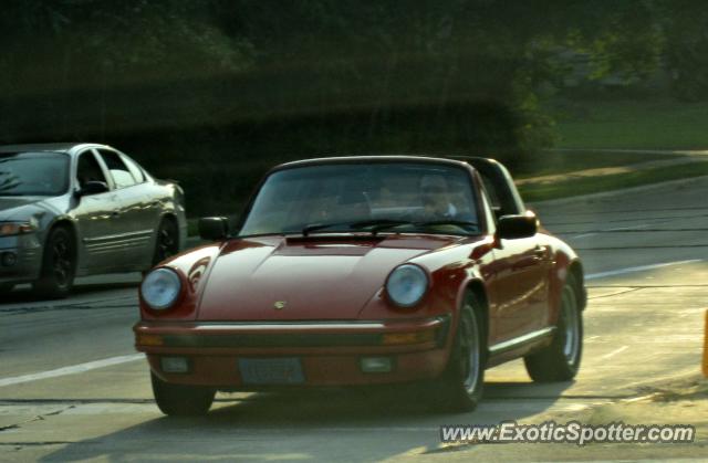 Porsche 911 spotted in Milwaukee, Wisconsin