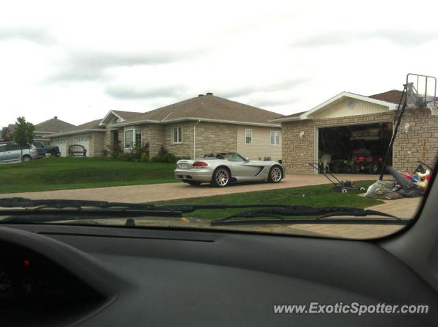 Dodge Viper spotted in Timmins, Canada